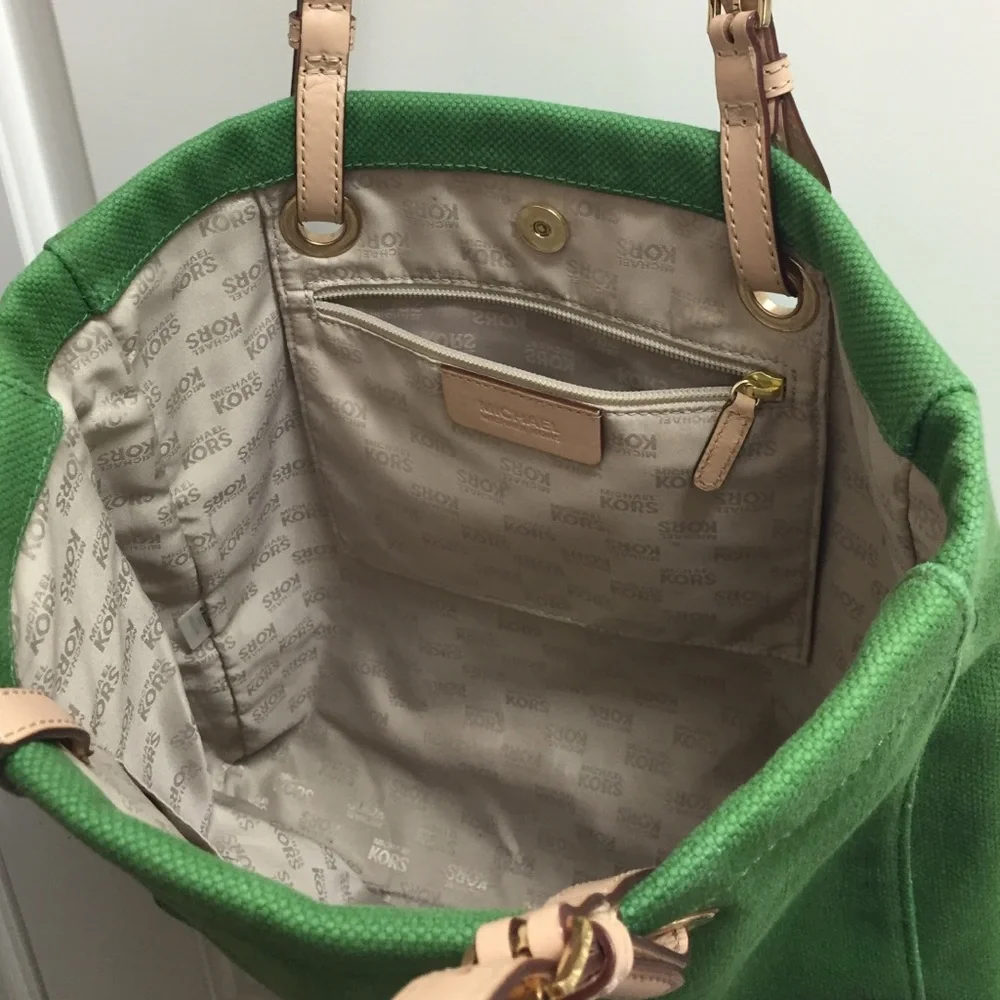 Authentic Michael kors green tote bag